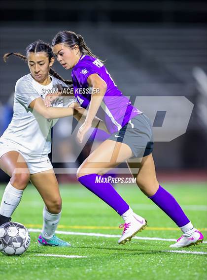 Thumbnail 3 in Saugus @ Valencia photogallery.
