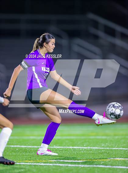 Thumbnail 1 in Saugus @ Valencia photogallery.