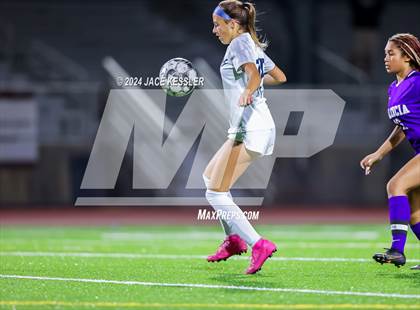 Thumbnail 3 in Saugus @ Valencia photogallery.