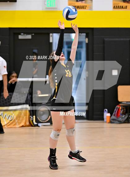 Thumbnail 1 in JV: Highland Prep vs. Yuma Catholic photogallery.