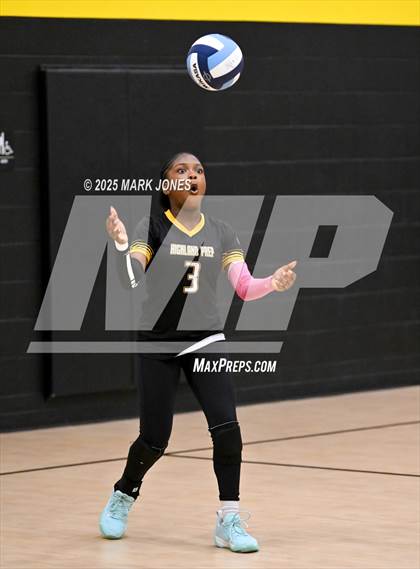 Thumbnail 1 in JV: Highland Prep vs. Yuma Catholic photogallery.