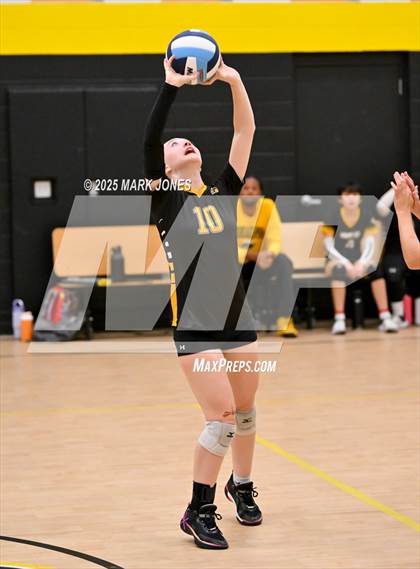 Thumbnail 3 in JV: Highland Prep vs. Yuma Catholic photogallery.