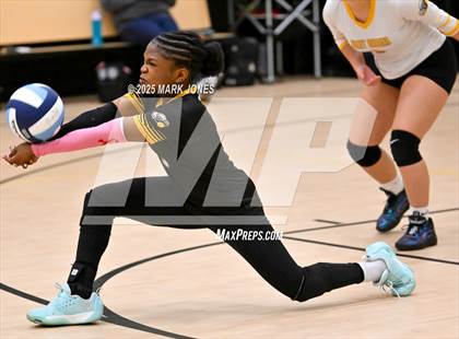 Thumbnail 3 in JV: Highland Prep vs. Yuma Catholic photogallery.