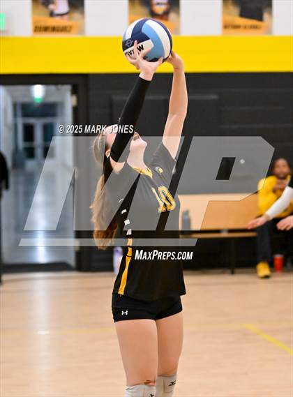 Thumbnail 2 in JV: Highland Prep vs. Yuma Catholic photogallery.