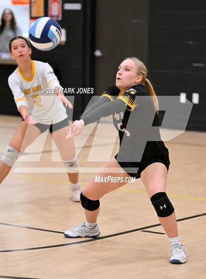 Thumbnail 3 in JV: Highland Prep vs. Yuma Catholic photogallery.