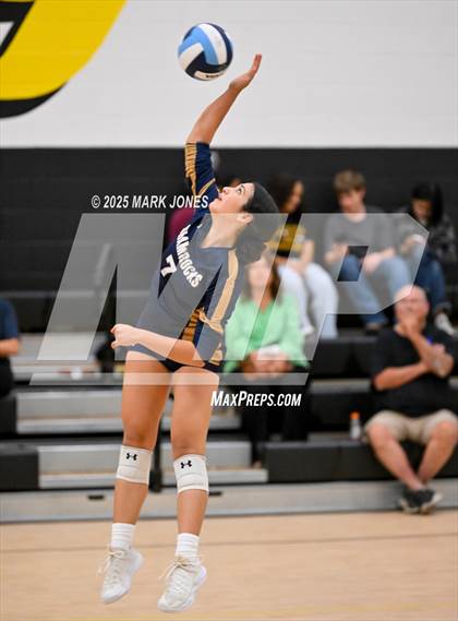Thumbnail 2 in JV: Highland Prep vs. Yuma Catholic photogallery.