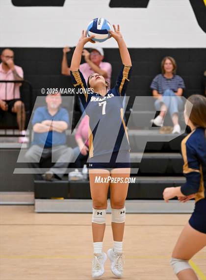 Thumbnail 3 in JV: Highland Prep vs. Yuma Catholic photogallery.