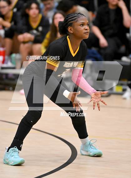 Thumbnail 1 in JV: Highland Prep vs. Yuma Catholic photogallery.