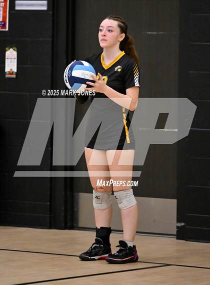 Thumbnail 2 in JV: Highland Prep vs. Yuma Catholic photogallery.