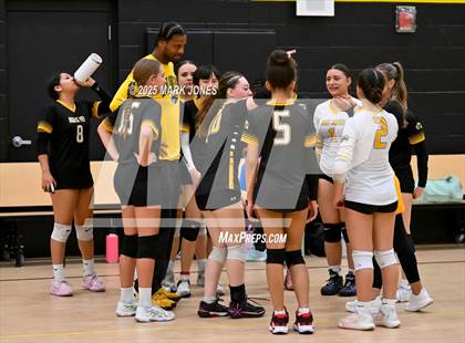 Thumbnail 3 in JV: Highland Prep vs. Yuma Catholic photogallery.