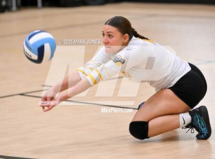 Thumbnail 2 in JV: Highland Prep vs. Yuma Catholic photogallery.