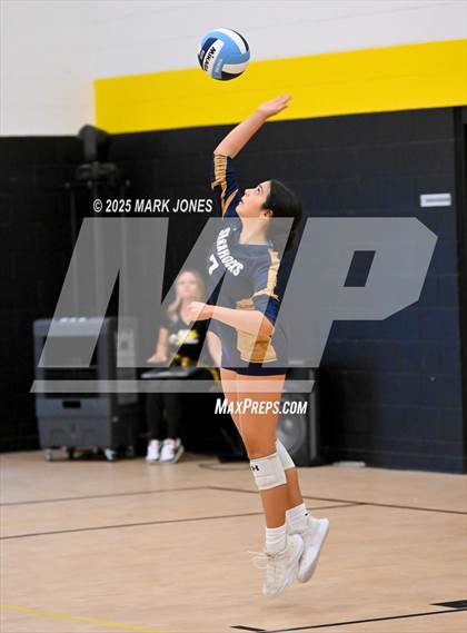 Thumbnail 2 in JV: Highland Prep vs. Yuma Catholic photogallery.