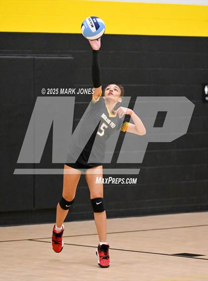 Thumbnail 1 in JV: Highland Prep vs. Yuma Catholic photogallery.