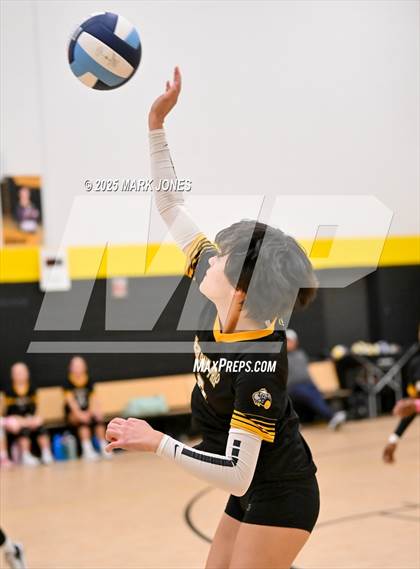 Thumbnail 1 in JV: Highland Prep vs. Yuma Catholic photogallery.
