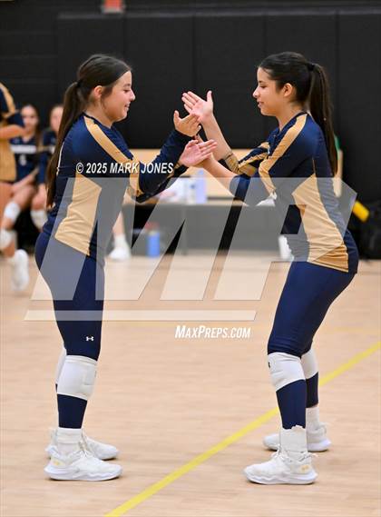 Thumbnail 3 in JV: Highland Prep vs. Yuma Catholic photogallery.