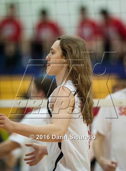 Thumbnail 2 in Seton Catholic vs. Ironwood photogallery.
