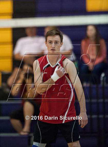 Thumbnail 3 in Seton Catholic vs. Ironwood photogallery.