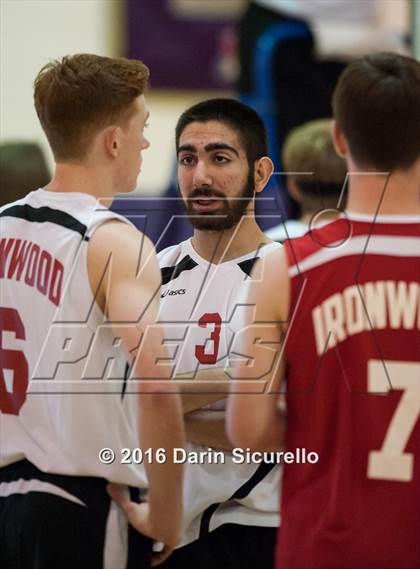 Thumbnail 1 in Seton Catholic vs. Ironwood photogallery.