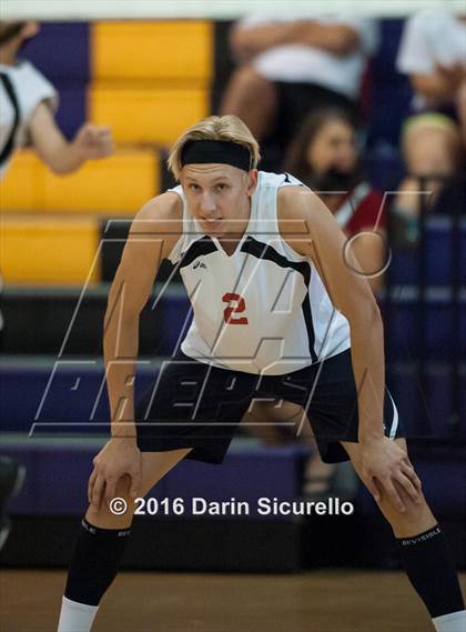 Thumbnail 3 in Seton Catholic vs. Ironwood photogallery.