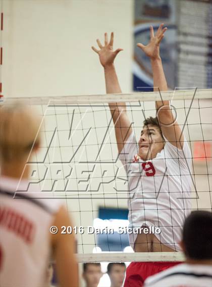 Thumbnail 2 in Seton Catholic vs. Ironwood photogallery.