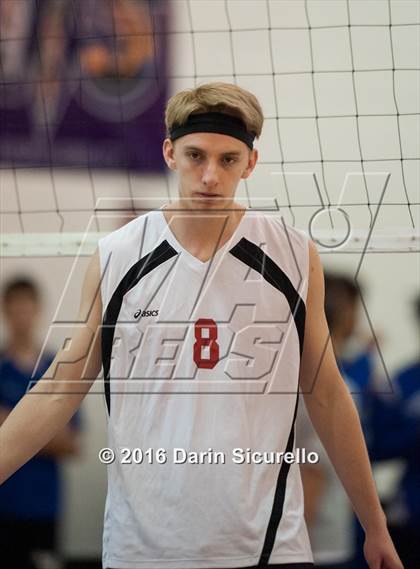 Thumbnail 3 in Seton Catholic vs. Ironwood photogallery.