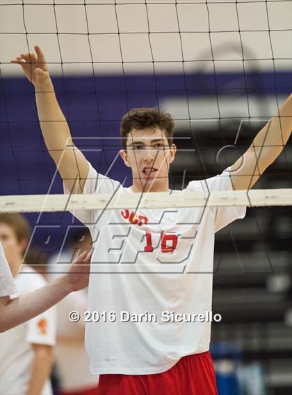 Thumbnail 3 in Seton Catholic vs. Ironwood photogallery.