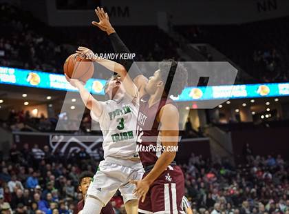 Thumbnail 2 in Belleville West vs Springfield Catholic (Bass Pro Shop Tournament of Champions) photogallery.