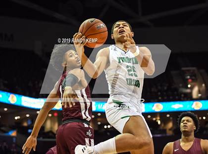Thumbnail 3 in Belleville West vs Springfield Catholic (Bass Pro Shop Tournament of Champions) photogallery.