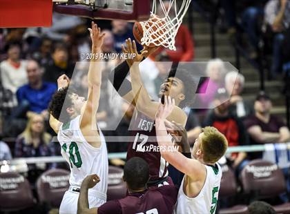 Thumbnail 3 in Belleville West vs Springfield Catholic (Bass Pro Shop Tournament of Champions) photogallery.