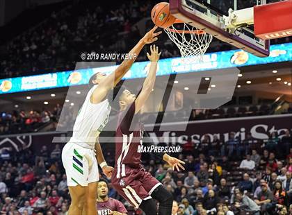 Thumbnail 1 in Belleville West vs Springfield Catholic (Bass Pro Shop Tournament of Champions) photogallery.
