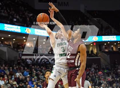Thumbnail 3 in Belleville West vs Springfield Catholic (Bass Pro Shop Tournament of Champions) photogallery.