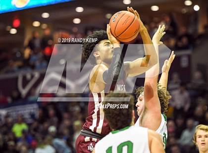 Thumbnail 2 in Belleville West vs Springfield Catholic (Bass Pro Shop Tournament of Champions) photogallery.