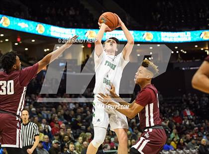 Thumbnail 3 in Belleville West vs Springfield Catholic (Bass Pro Shop Tournament of Champions) photogallery.