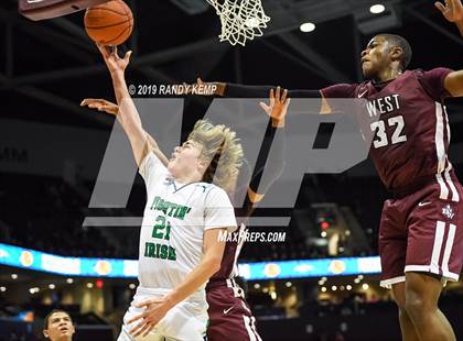Thumbnail 1 in Belleville West vs Springfield Catholic (Bass Pro Shop Tournament of Champions) photogallery.
