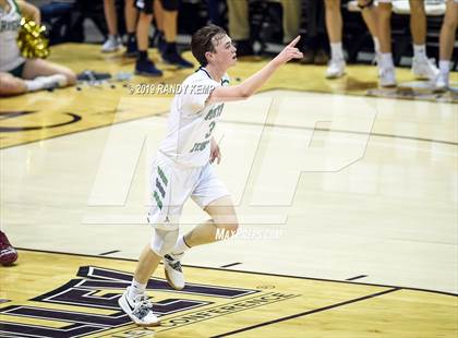 Thumbnail 2 in Belleville West vs Springfield Catholic (Bass Pro Shop Tournament of Champions) photogallery.