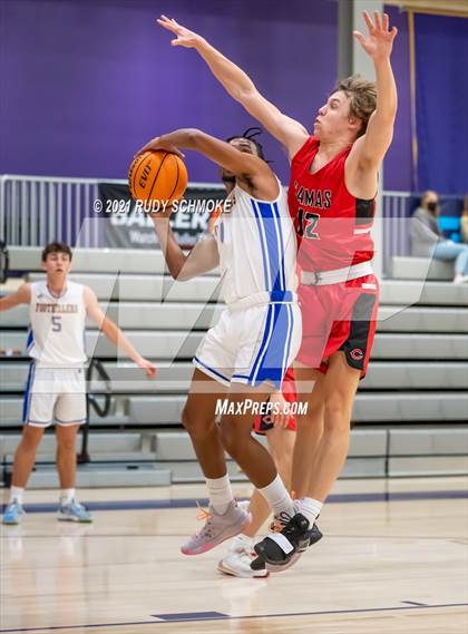 Thumbnail 3 in Camas vs. Grossmont (Torrey Pines Holiday Classic) photogallery.