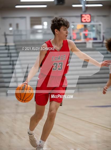 Thumbnail 2 in Camas vs. Grossmont (Torrey Pines Holiday Classic) photogallery.