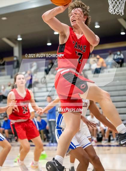 Thumbnail 2 in Camas vs. Grossmont (Torrey Pines Holiday Classic) photogallery.