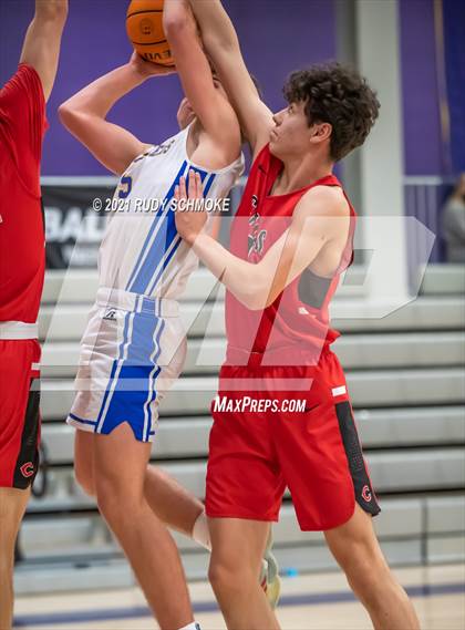 Thumbnail 2 in Camas vs. Grossmont (Torrey Pines Holiday Classic) photogallery.