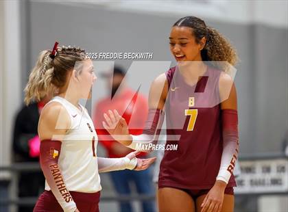 Thumbnail 2 in S & S Consolidated vs Bells (UIL Play-in Game) photogallery.