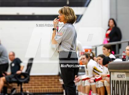 Thumbnail 1 in S & S Consolidated vs Bells (UIL Play-in Game) photogallery.