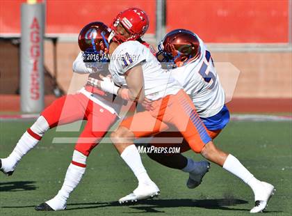 Thumbnail 2 in Bishop Gorman @ Arbor View (NIAA Class 4A Semifinal) photogallery.