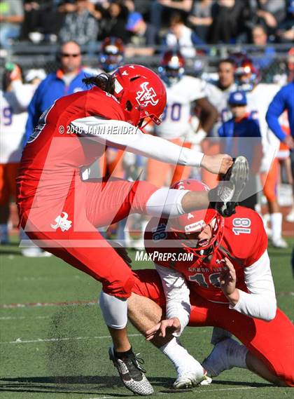 Thumbnail 1 in Bishop Gorman @ Arbor View (NIAA Class 4A Semifinal) photogallery.