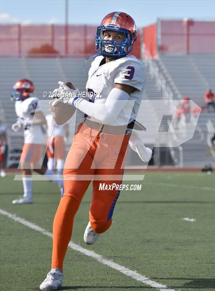 Thumbnail 2 in Bishop Gorman @ Arbor View (NIAA Class 4A Semifinal) photogallery.