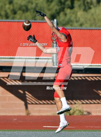 Thumbnail 3 in Bishop Gorman @ Arbor View (NIAA Class 4A Semifinal) photogallery.