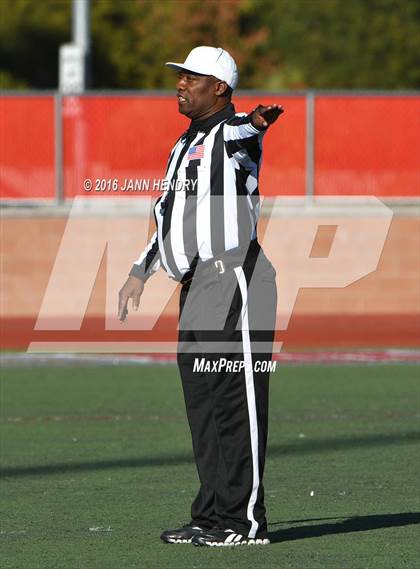 Thumbnail 3 in Bishop Gorman @ Arbor View (NIAA Class 4A Semifinal) photogallery.