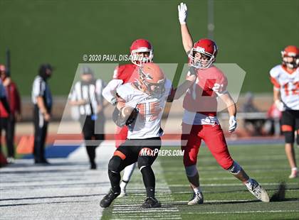 Thumbnail 1 in Eaton vs. Lamar (CHSAA 2A State FInal) photogallery.