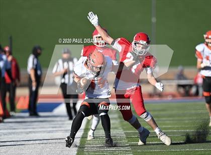 Thumbnail 2 in Eaton vs. Lamar (CHSAA 2A State FInal) photogallery.
