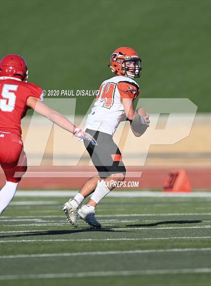 Thumbnail 3 in Eaton vs. Lamar (CHSAA 2A State FInal) photogallery.