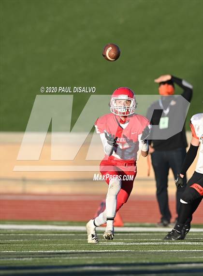 Thumbnail 2 in Eaton vs. Lamar (CHSAA 2A State FInal) photogallery.